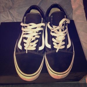 Vans shoes
